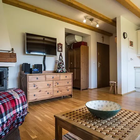 Apartment 4u - *
